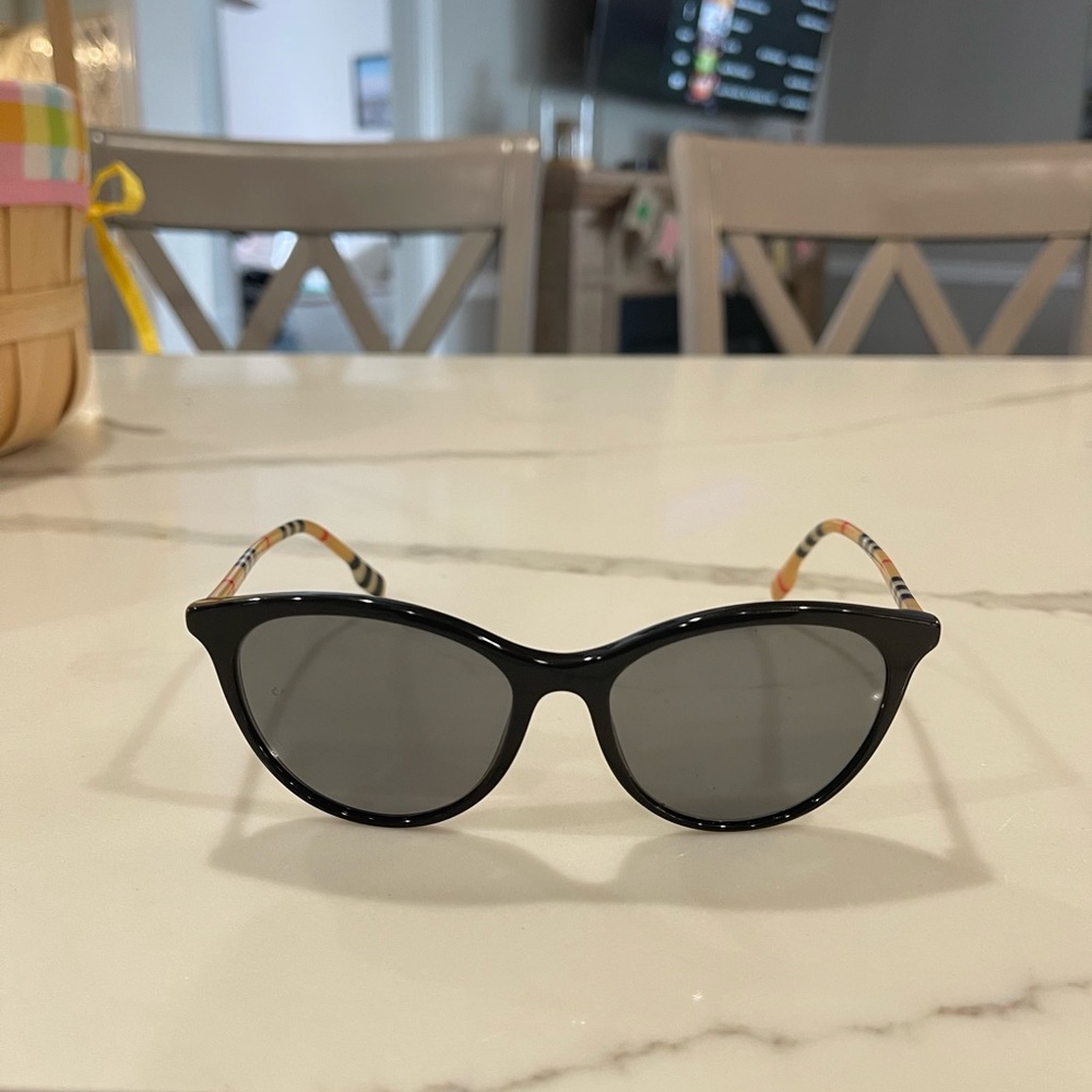 Burberry B2325 Frames